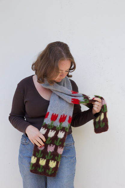 Tulip Farm Scarf - Digital Pattern