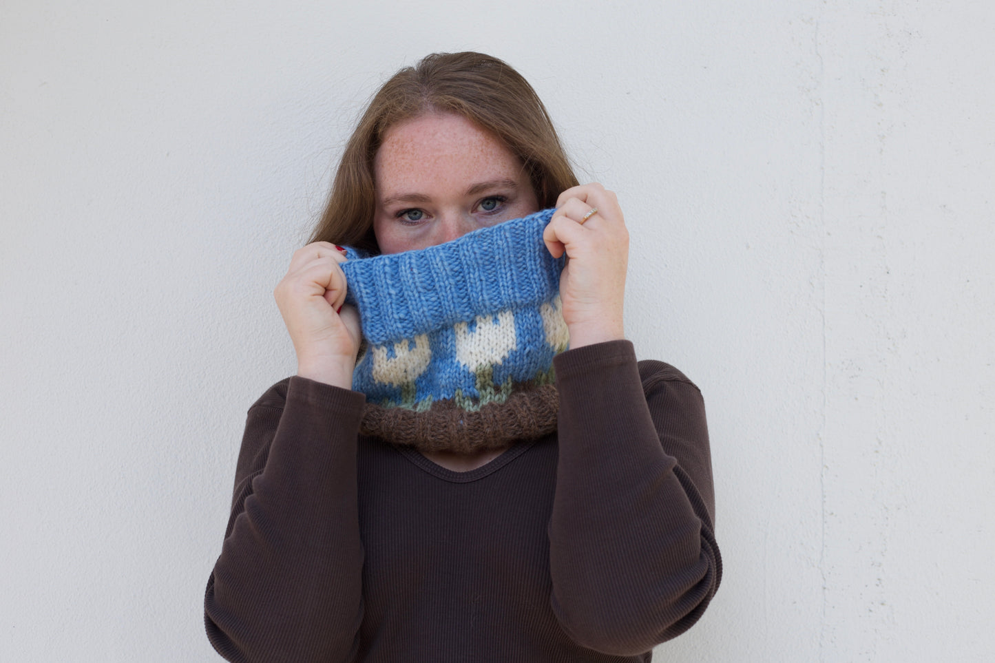 Tulip Farm Cowl - Digital Pattern